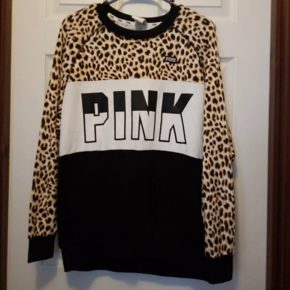 VS PINK leopard print pullover with pockets